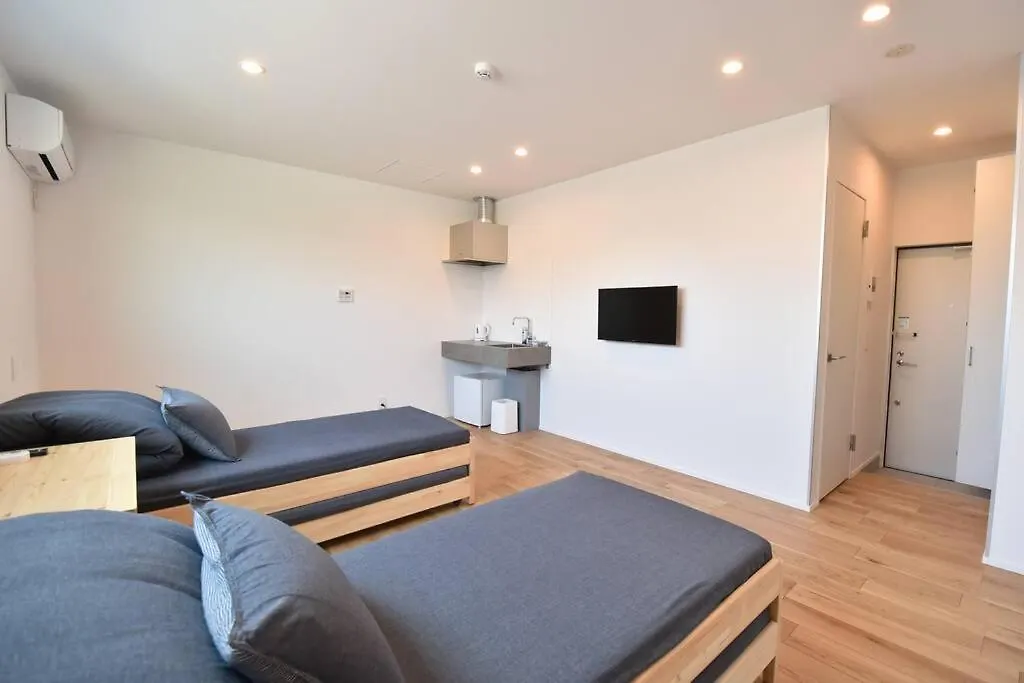 Apartment Ferienwohnung Enzo Ikeda A Omura Japan